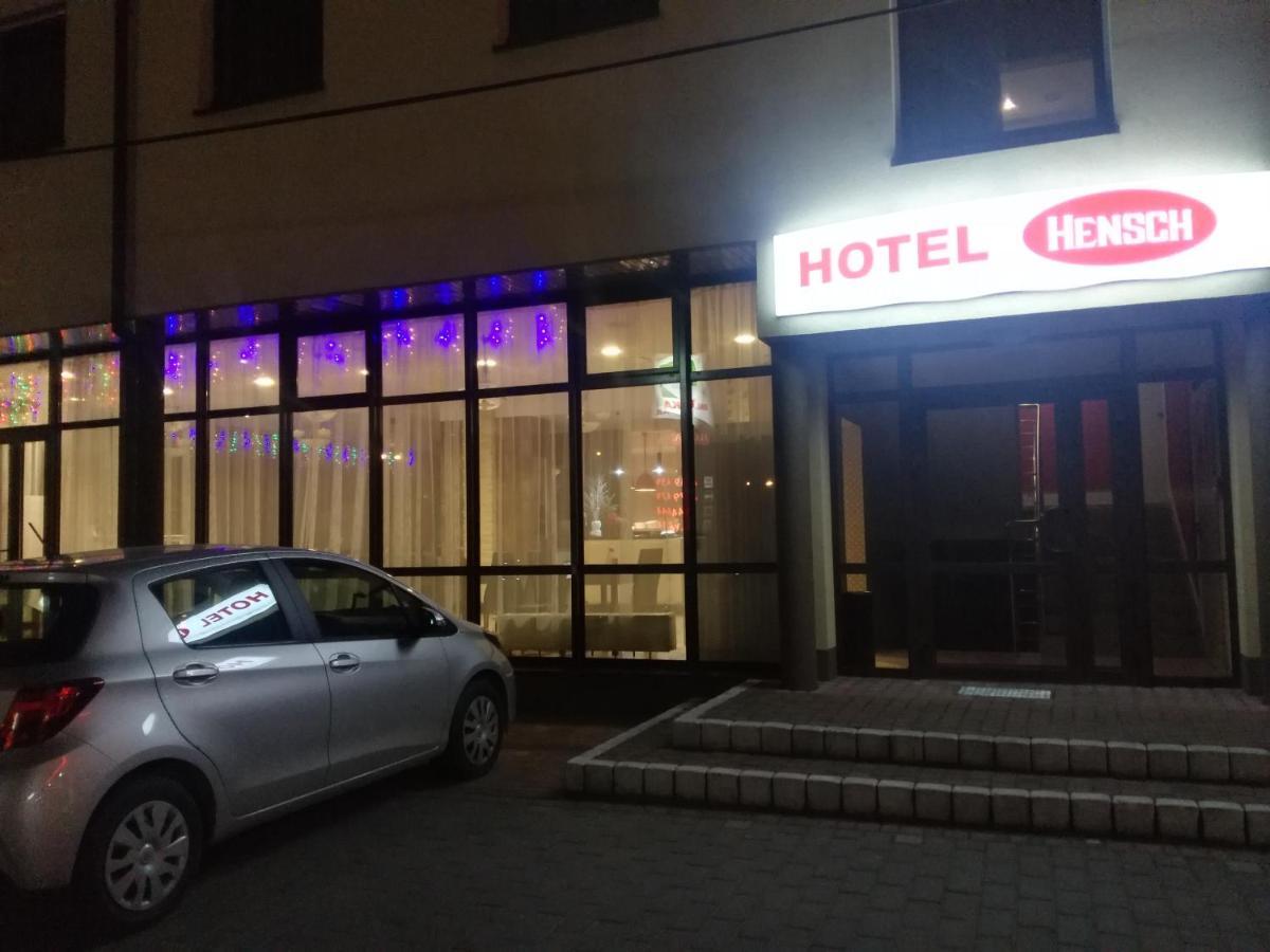 Hotel Hensch Lodz  Ngoại thất bức ảnh